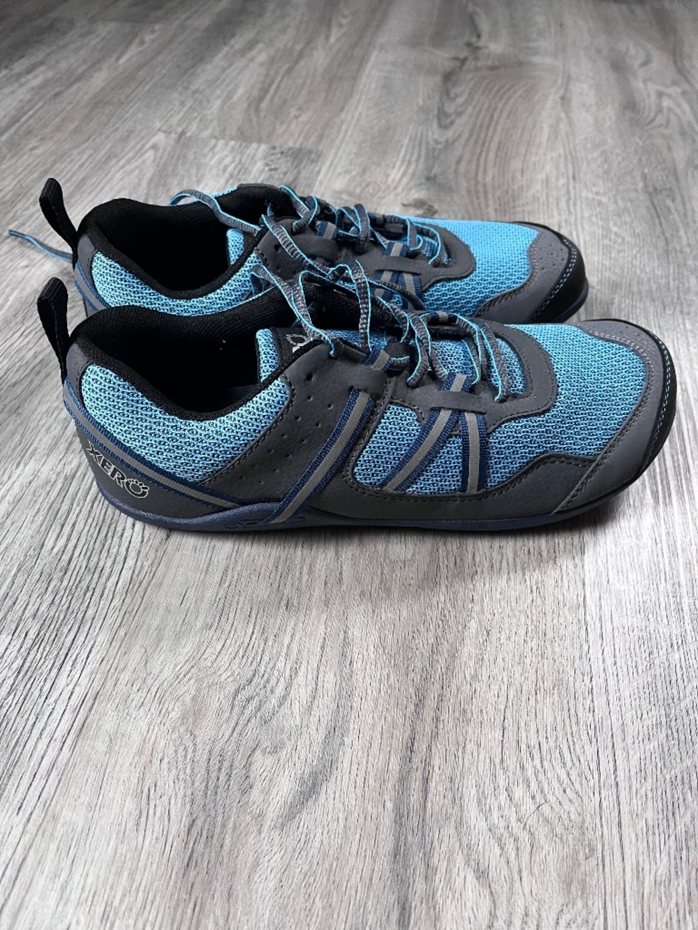 Xero Shoes Prio Womens 9.5 Sneakers Blue Barefoot Blue EUC